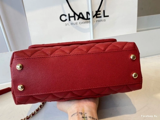 First Bag Ru HANDLE WITH BAG CHANEL TOP FLAP 0813